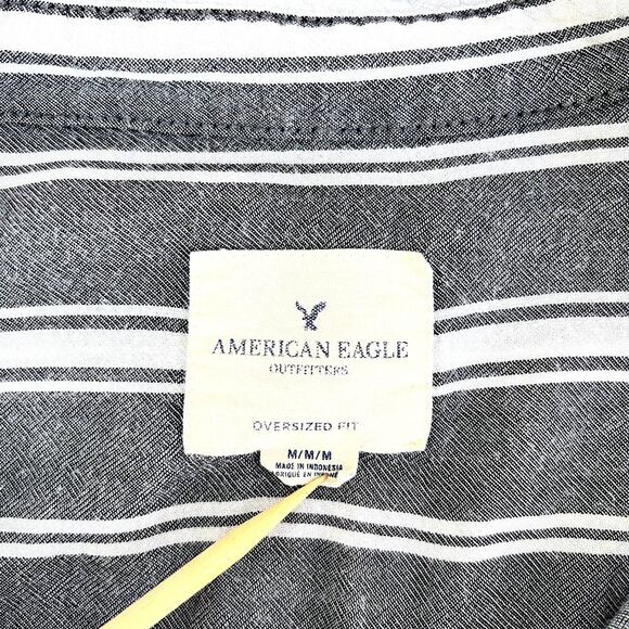 American Eagle Grey White Striped Button Down Oversized‎ M - Picture 5 of 9